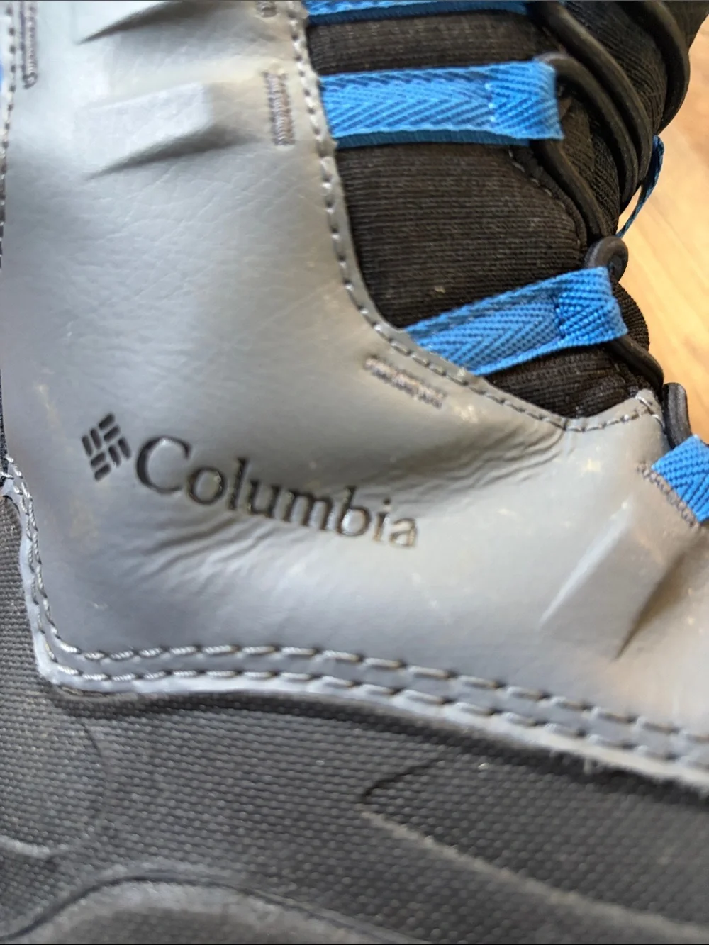 Columbia Kids Grey and Black Snow Boots with Blue Accents
